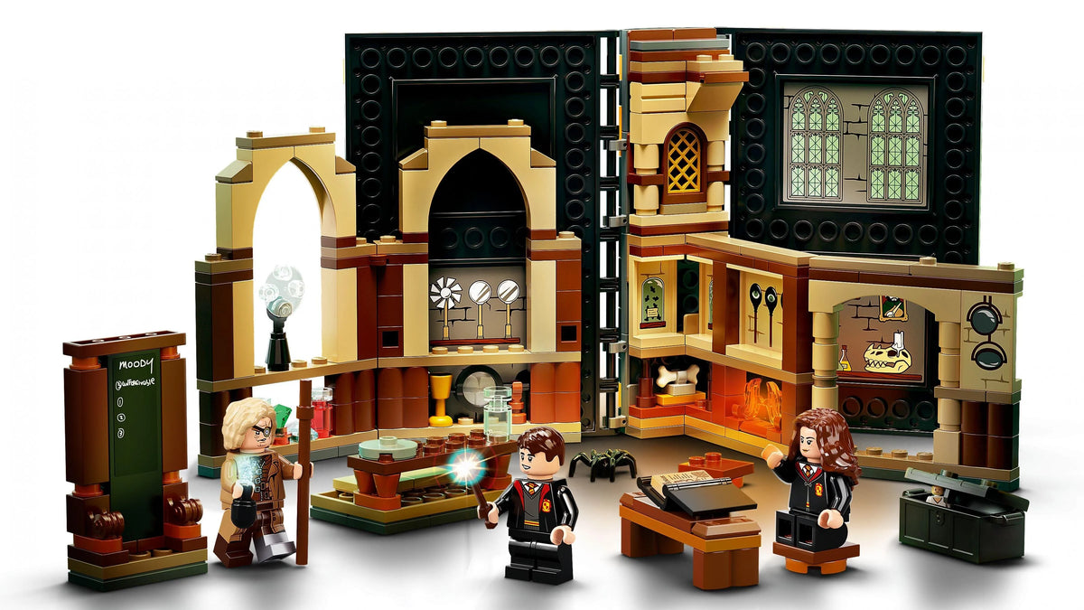 LEGO® Harry Potter 76397 Hogwarts™ Moment: Verteidigungsunterricht - 257 Teile - Peer Online Shop