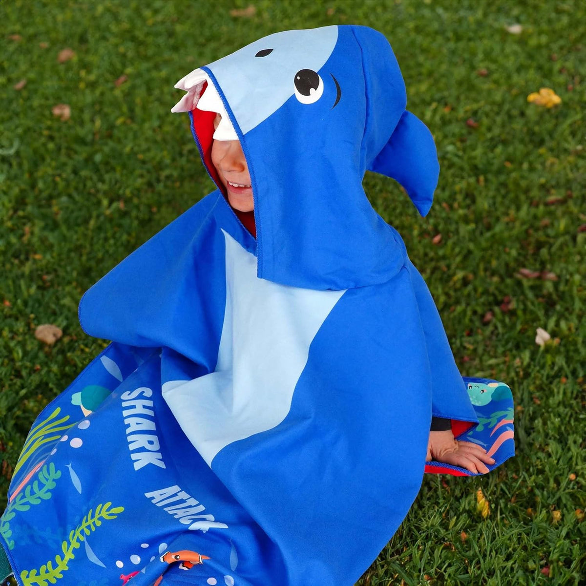 Legami Kids Poncho Handtuch Shark, 60x70 cm, Mikrofaser